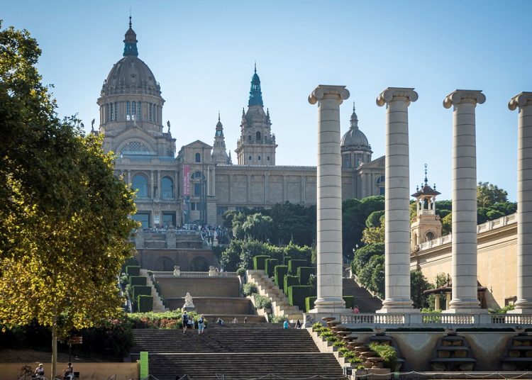 Strange and Surprising Oddities of History