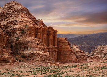 Unveiling Jaw-Dropping History: Delve into Mind-Blowing Revelations
